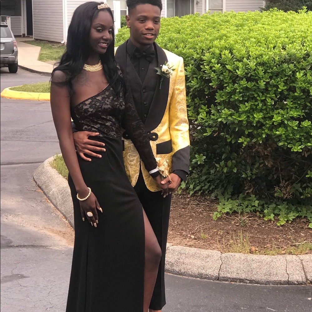 black one sleeve elegant dress